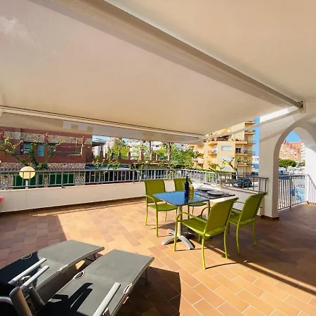 Aquarium Apartamento Rosas